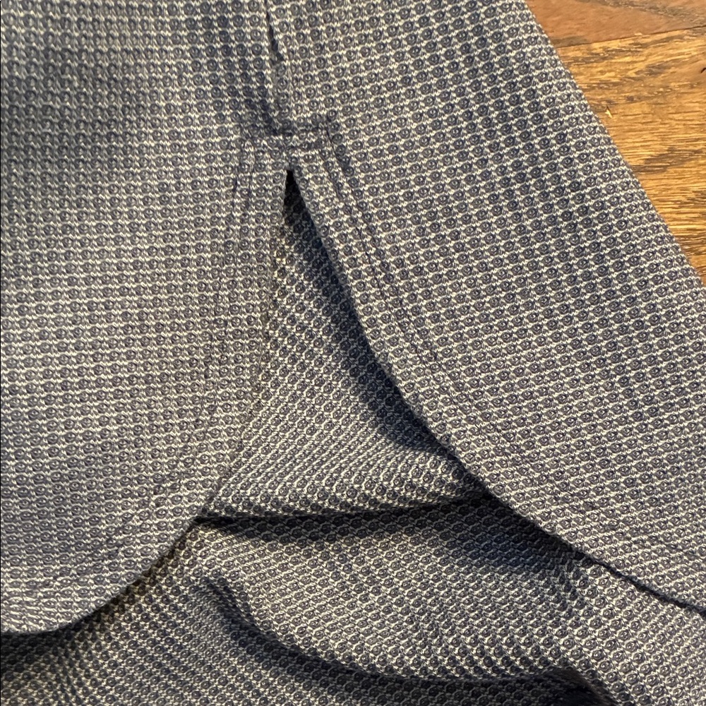 Lilla P Small Gray Long Sleeve Waffle Knit with Rounded Hem Top. - Picture 6 of 7